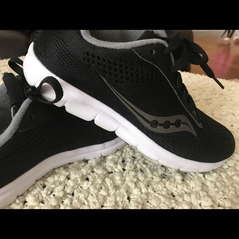 Saucony Sneakers